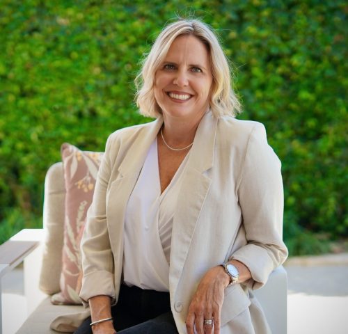 Malia Garden final 01 (Sitting)